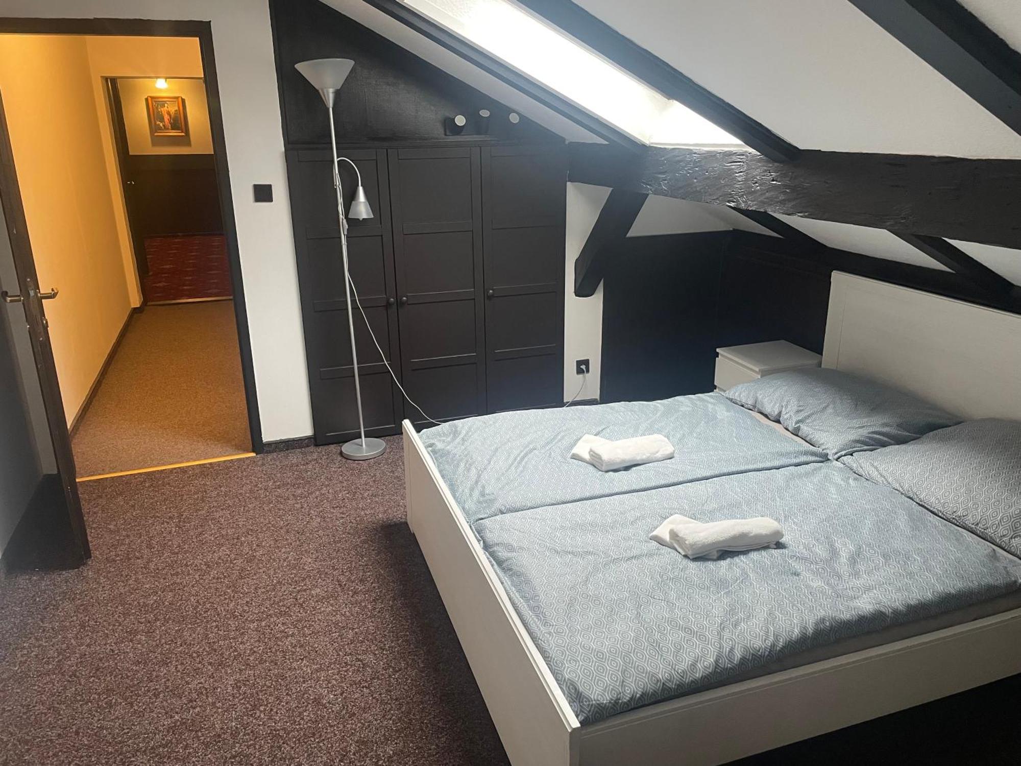 Hotel Lovecky Zamecek Orion Liberec Luaran gambar