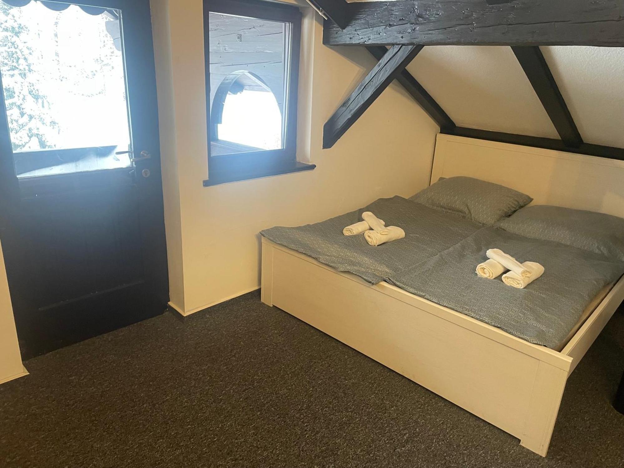 Hotel Lovecky Zamecek Orion Liberec Luaran gambar