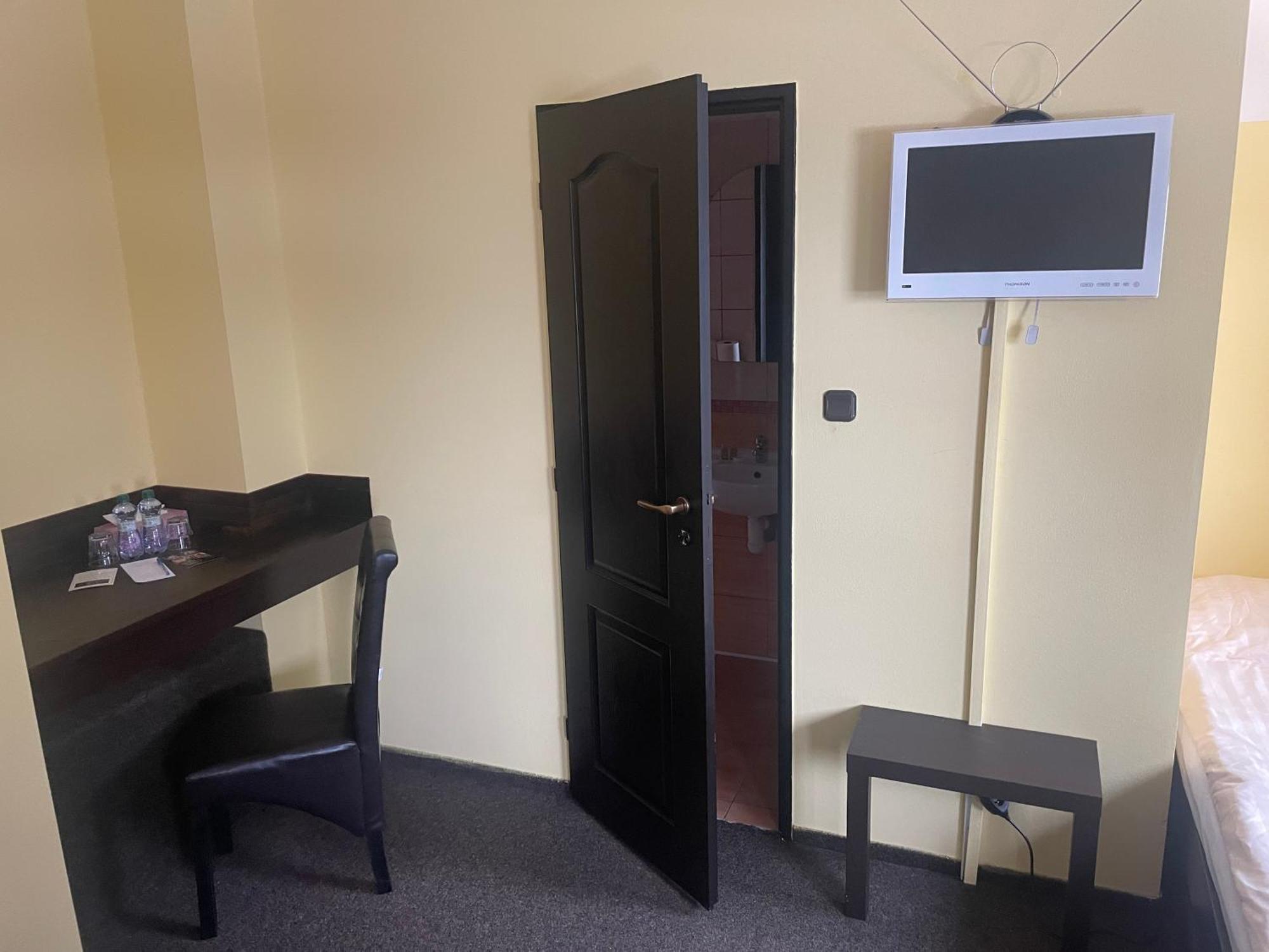 Hotel Lovecky Zamecek Orion Liberec Luaran gambar