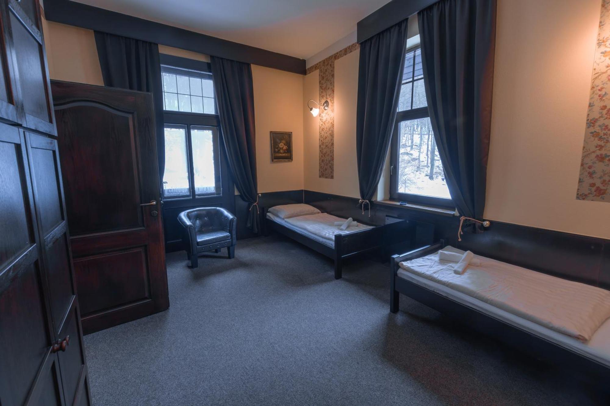 Hotel Lovecky Zamecek Orion Liberec Luaran gambar