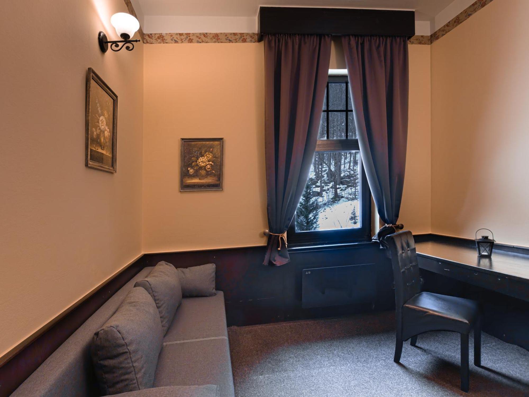 Hotel Lovecky Zamecek Orion Liberec Luaran gambar